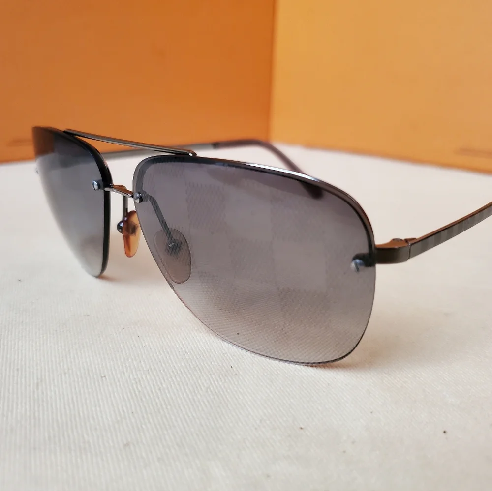Louis Vuitton Damier Sunglasses - Picture 4 of 10